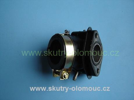 Koleno (příruba) sání 4T GY6 125/150ccm