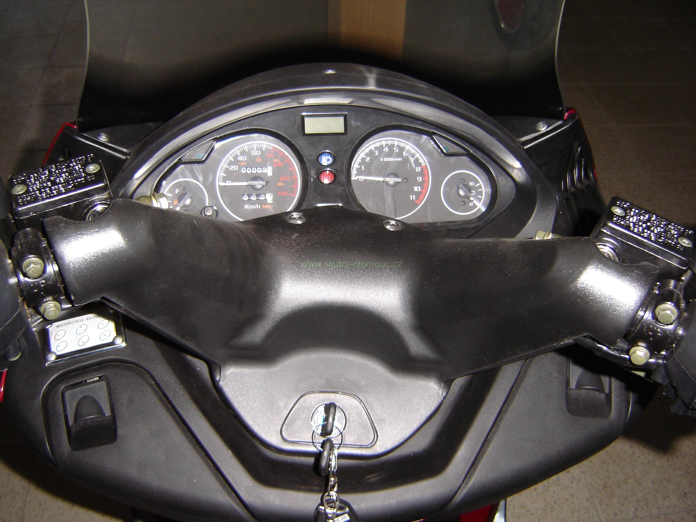 JONWAY GTS 125 - 125ccm 4T VYPRODÁNO
