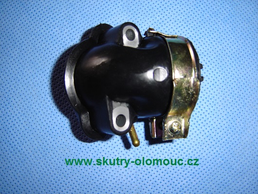 Koleno (příruba) sání 4T GY6 125/150ccm