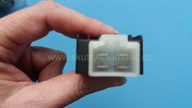 regulátor napětí 12V - 2T 
