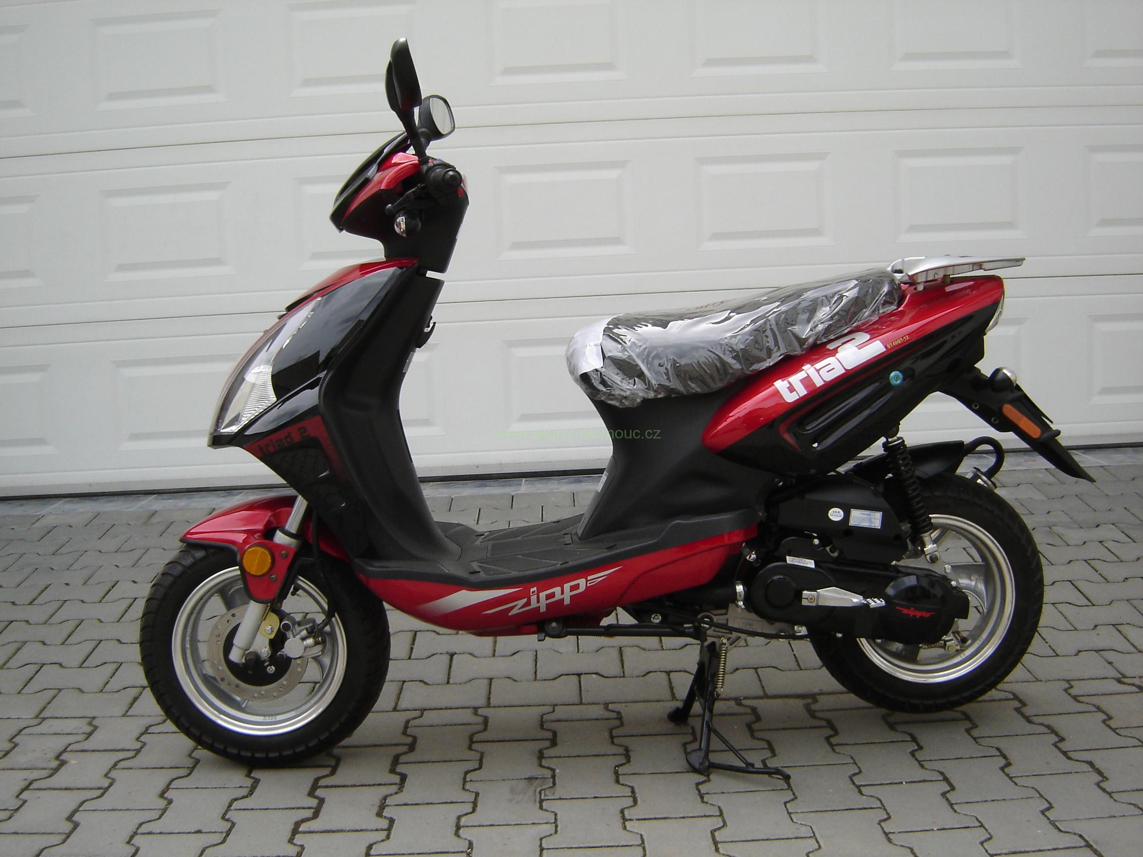 ZIPP - TRIAD 2 4T - VYPRODÁNO
